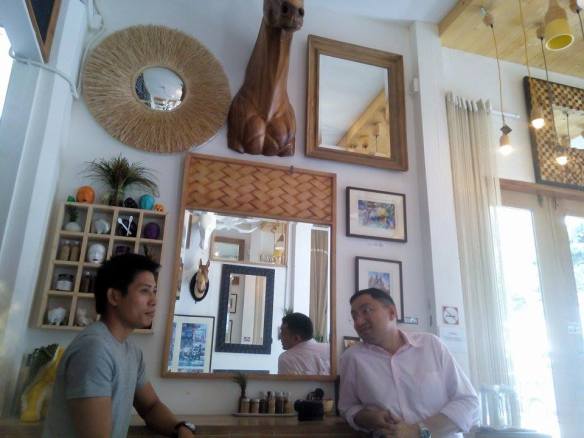 10726459_544761772321626_1335509085_n