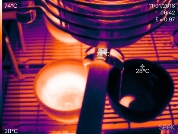 Taken with iPhone 6S (GSM+CDMA),iOS 11.2.1